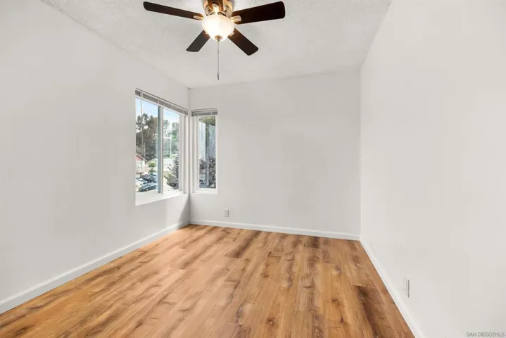 2366 Adirondack Row 6, San Diego, California 92139