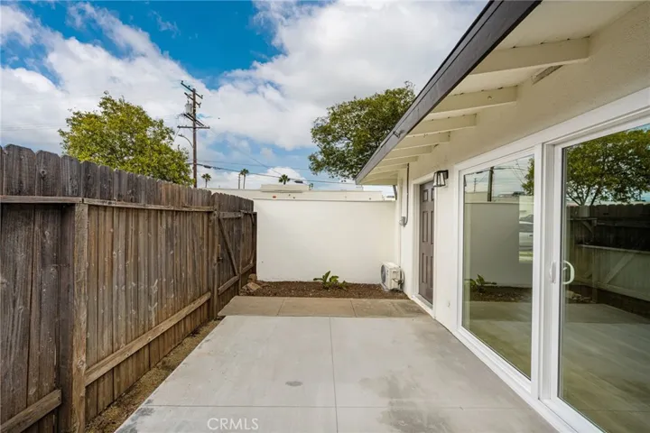 780 N Shattuck Pl, Orange, California 92867