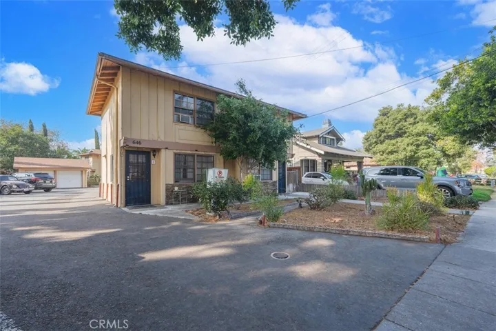 646 S Grand Street, Orange, California 92866
