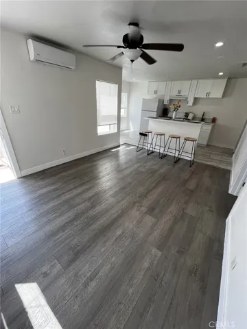 4516 S Normandie 1/2, Los Angeles, California 90037