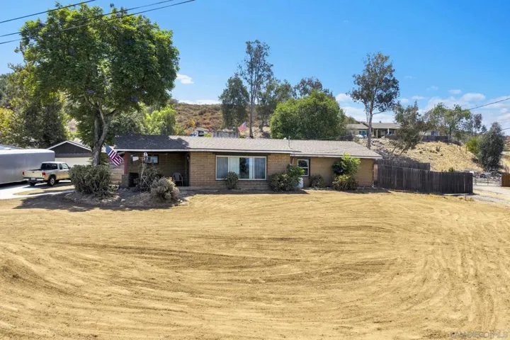 13525 Sunny, Lakeside, California 92040
