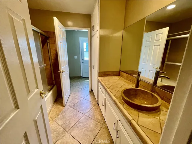 1136 Yosemite, Placentia, California 92870