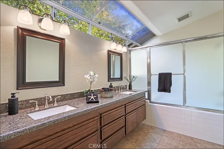 40 Prairie Falcon, Aliso Viejo, California 92656