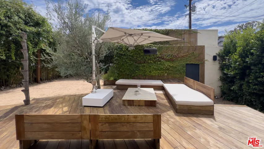 358 11th Street, Santa Monica, California 90402