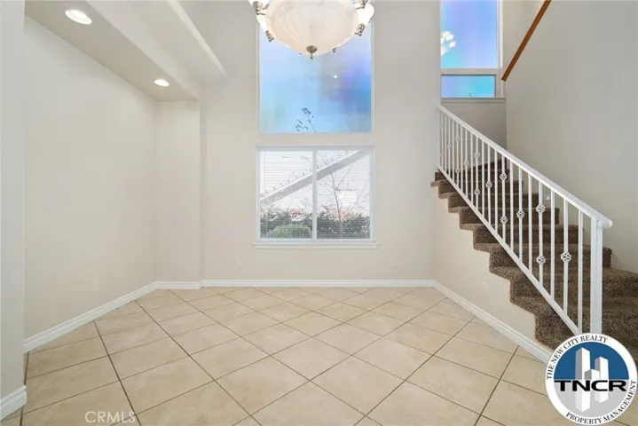 17998 Vista Point, Victorville, California 92395