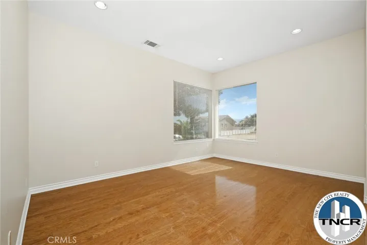 17998 Vista Point, Victorville, California 92395