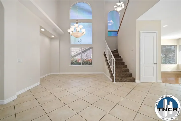 17998 Vista Point, Victorville, California 92395