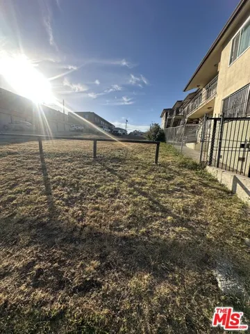 335 Warren Lane, Inglewood, California 90302