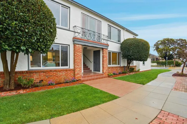 200 Anita Road 3, Burlingame, California 94010