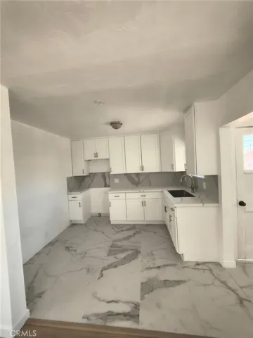 309 Wilshire Place, Barstow, California 92311