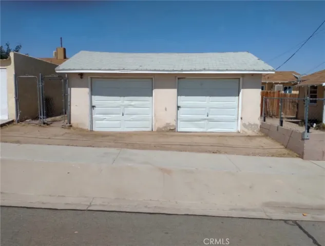 309 Wilshire Place, Barstow, California 92311