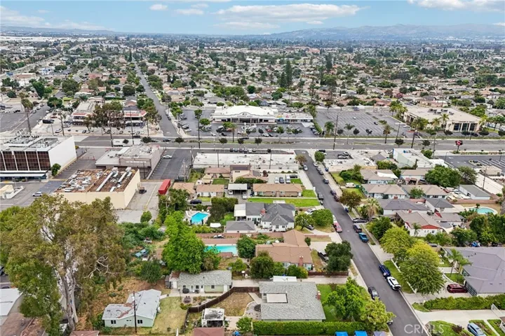 8905 Arrington Avenue, Downey, California 90240