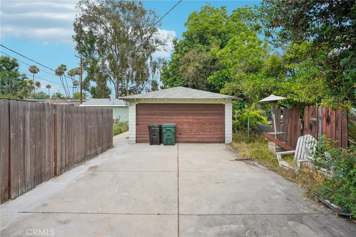 8905 Arrington Avenue, Downey, California 90240