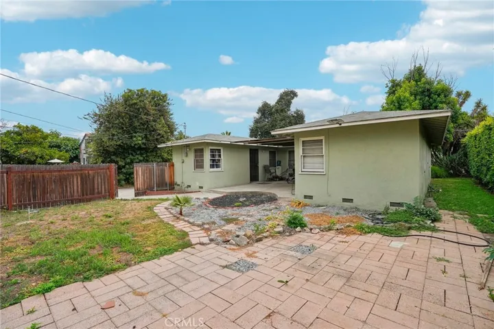 8905 Arrington Avenue, Downey, California 90240