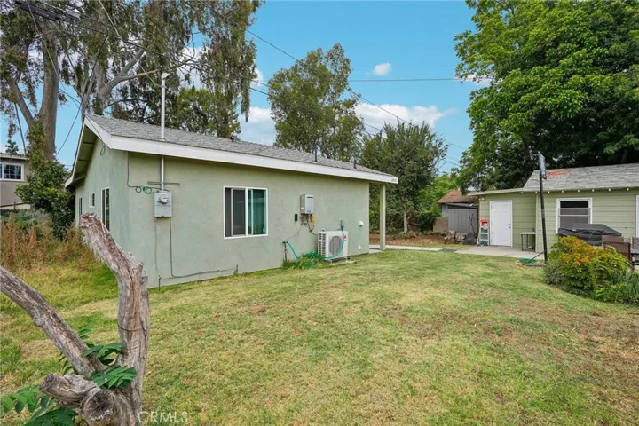 8905 Arrington Avenue, Downey, California 90240