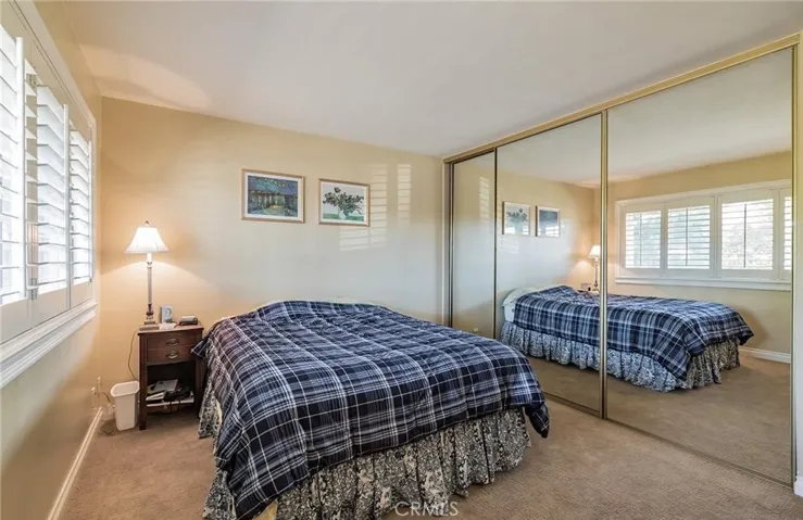 Property is unfurnished. Photos from previous tenant