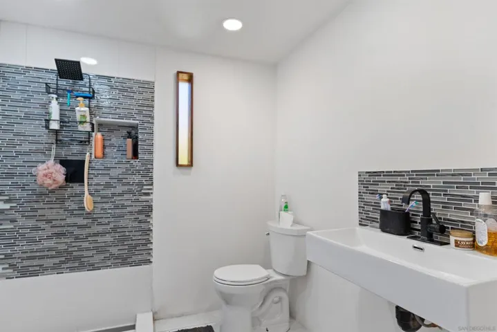 28391 Skyway Dr, Ranchita, California 92066