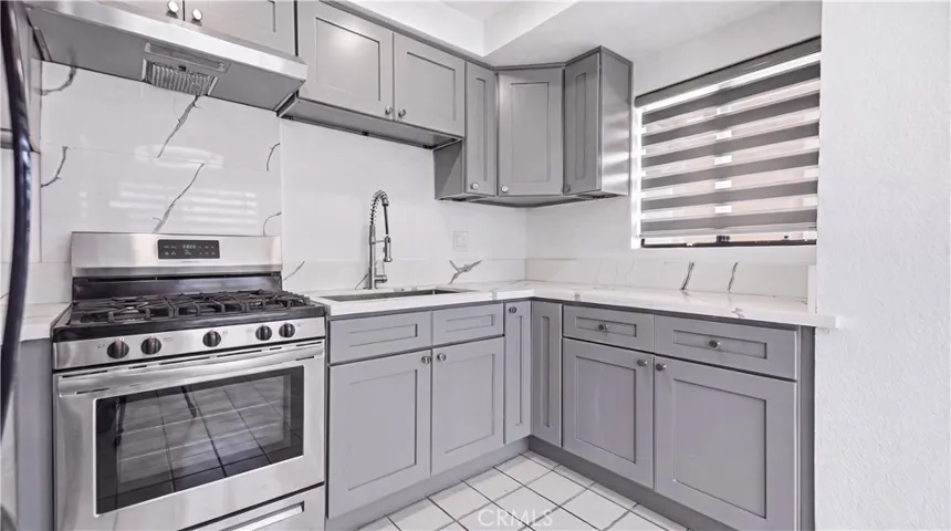 16313 Prairie 3, Lawndale, California 90260