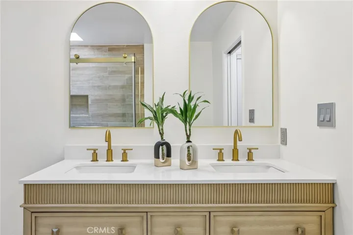 8105 Redlands Street 107, Playa Del Rey, California 90293