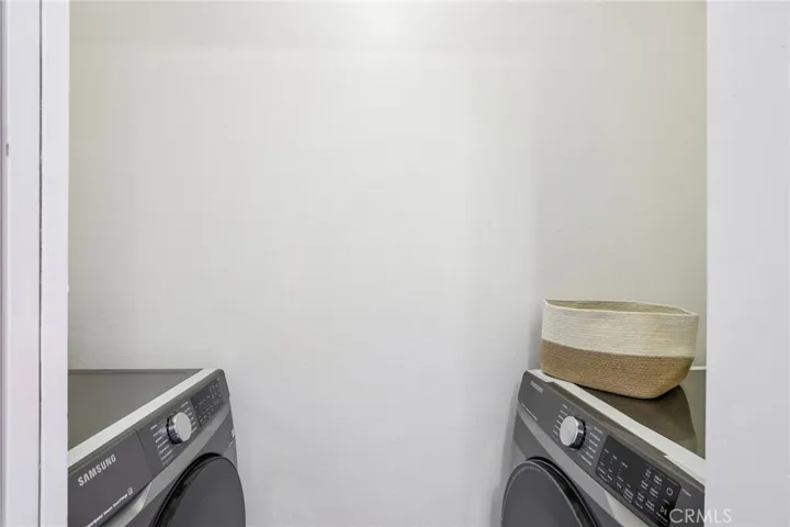 8105 Redlands Street 107, Playa Del Rey, California 90293