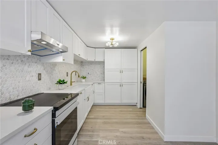 8105 Redlands Street 107, Playa Del Rey, California 90293