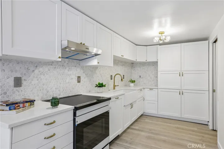 8105 Redlands Street 107, Playa Del Rey, California 90293