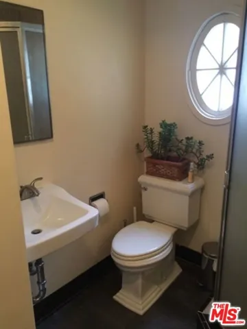 Bathroom #2