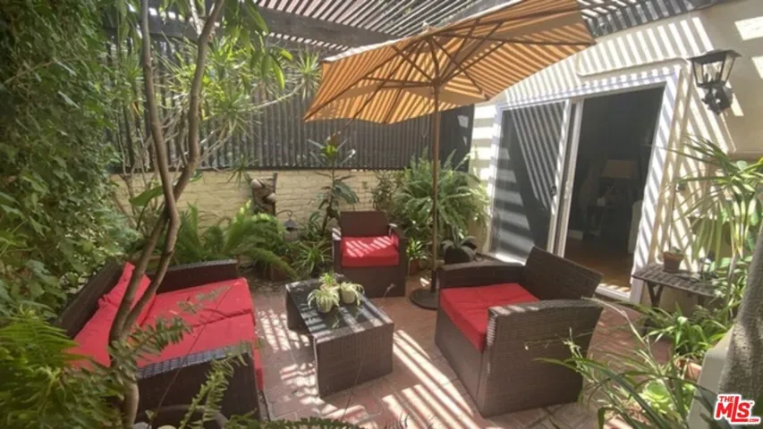 Outdoor Enclosed Patio Pt.2
