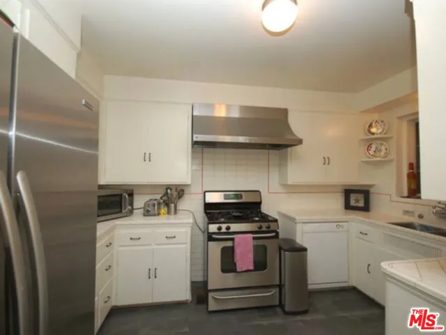 Kitchen Pt.1