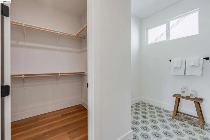 1897 Cook Court, Santa Clara, California 95050