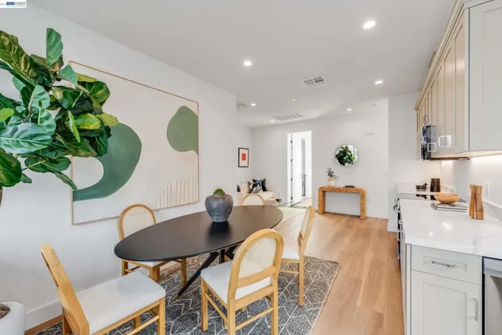 1897 Cook Court, Santa Clara, California 95050