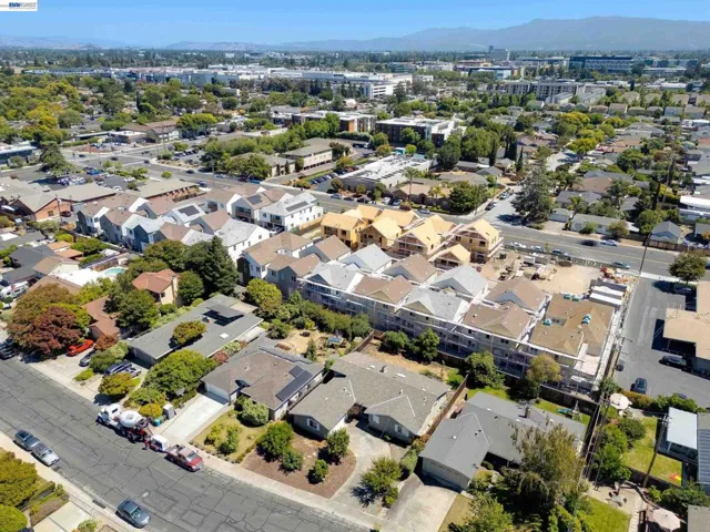1897 Cook Court, Santa Clara, California 95050