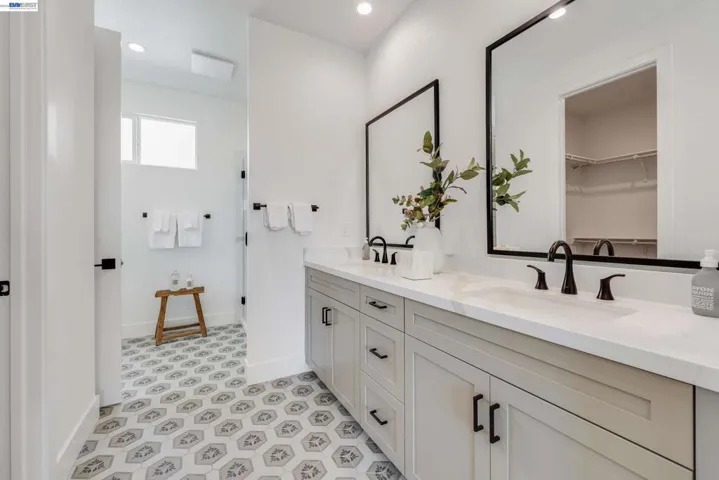1897 Cook Court, Santa Clara, California 95050