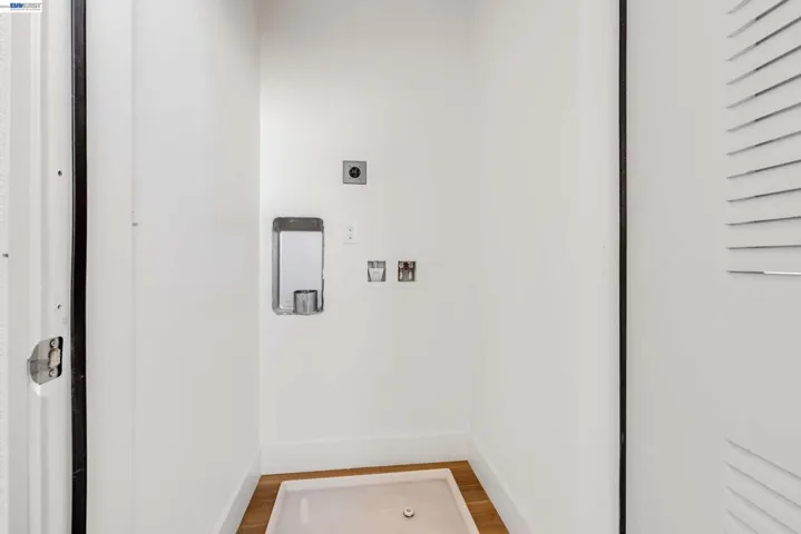 1897 Cook Court, Santa Clara, California 95050