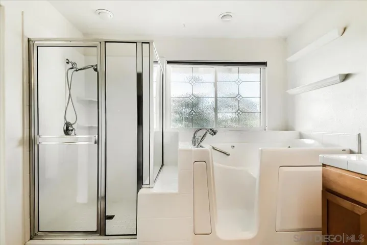 118 Windvane Lane, Carlsbad, California 92011