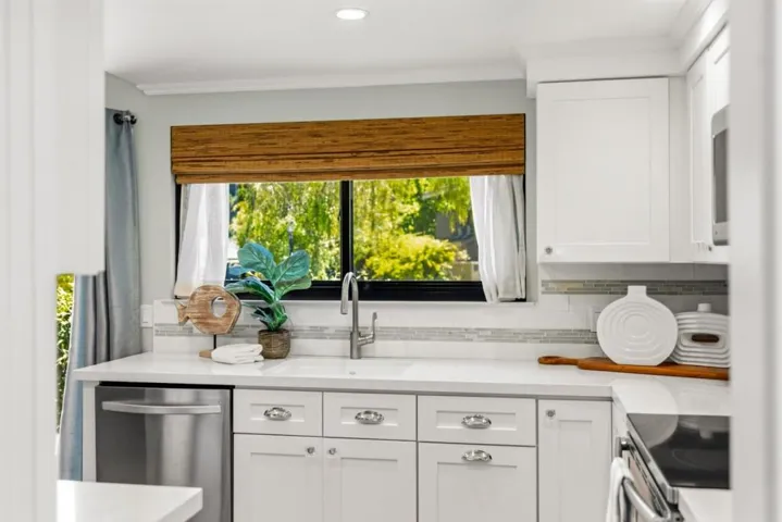 3850 Rio Road 78, Carmel, California 93923