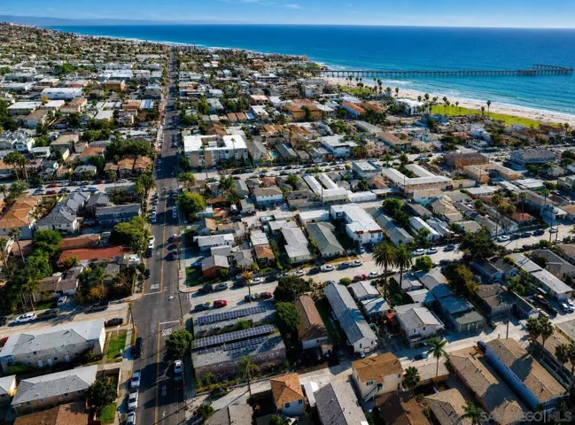 2104 Bacon Street, San Diego, California 92107