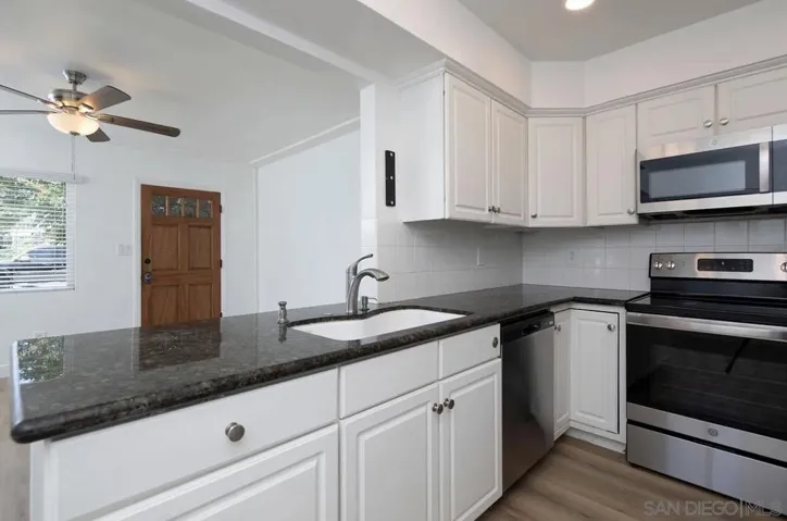 2104 Bacon Street, San Diego, California 92107