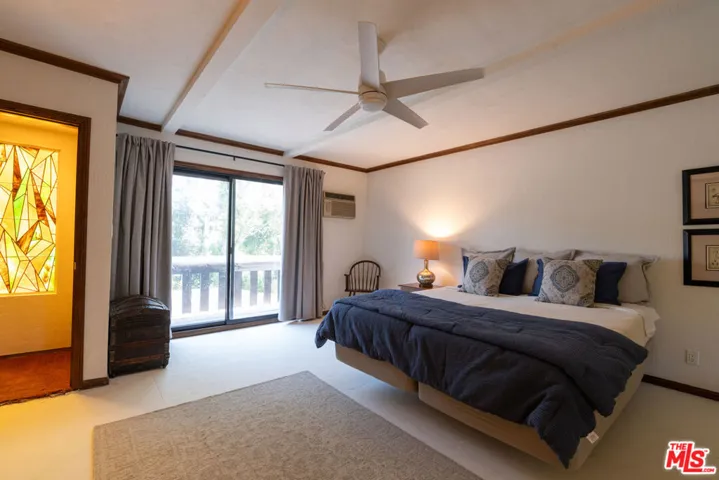 6320 Honolulu Avenue, Los Angeles, California 91214