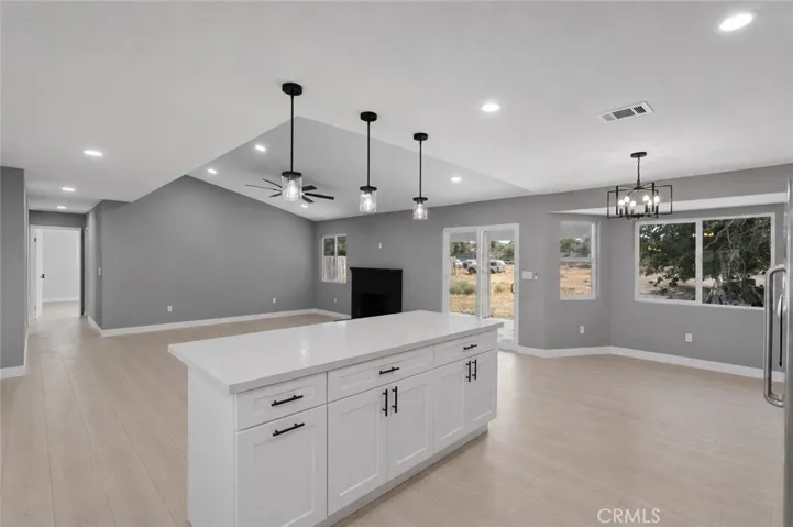 40245 176th E, Lake Los Angeles, California 93591