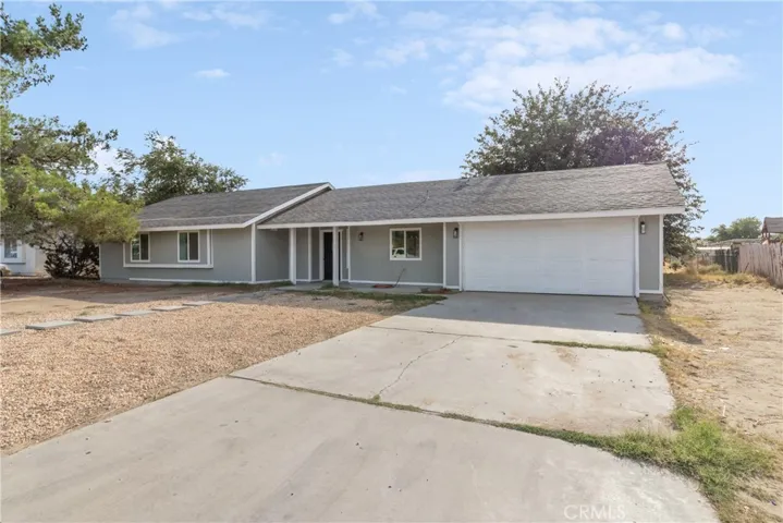 40245 176th E, Lake Los Angeles, California 93591