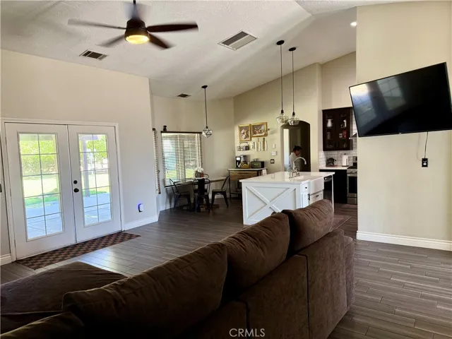 11428 Hickory, Hesperia, California 92345