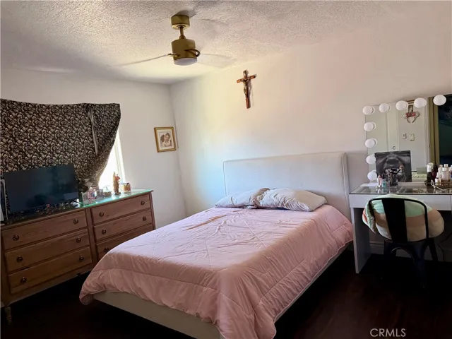 11428 Hickory, Hesperia, California 92345