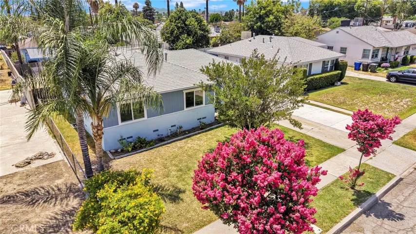 537 E Trenton, San Bernardino, California 92404