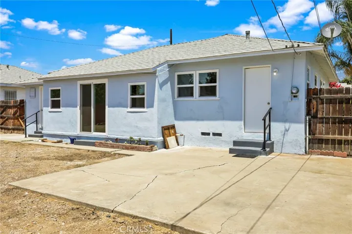 537 E Trenton, San Bernardino, California 92404