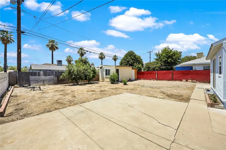 537 E Trenton, San Bernardino, California 92404
