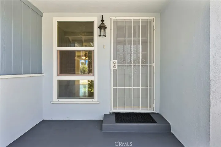 537 E Trenton, San Bernardino, California 92404