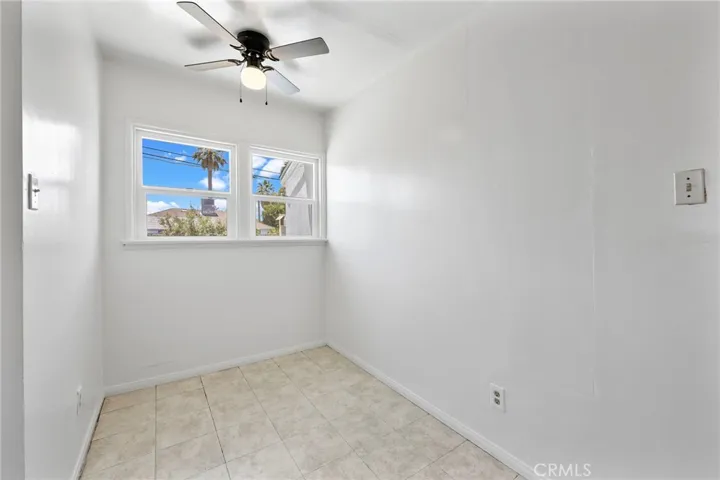 537 E Trenton, San Bernardino, California 92404