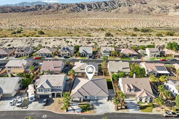 42-web-or-mls-Denton Dr-S2507-042