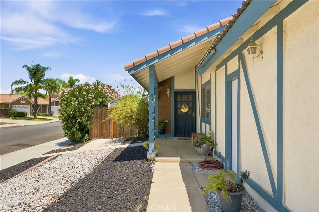 24280 Gabriel, Moreno Valley, California 92551 — photo 4